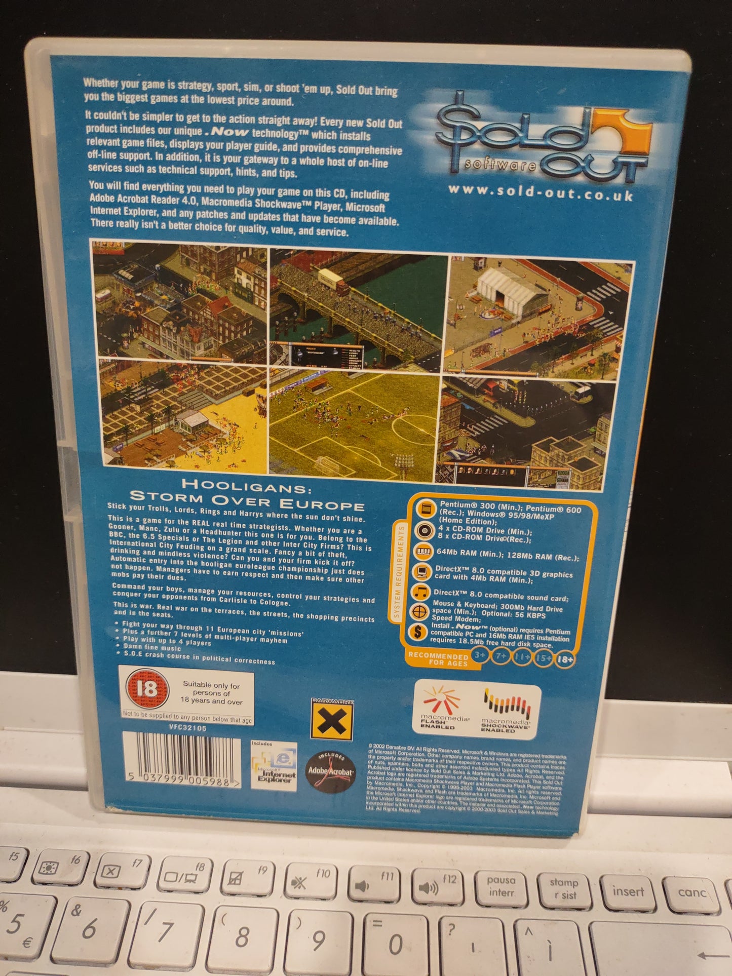 Gioco pc computer hooligans storm over Europe