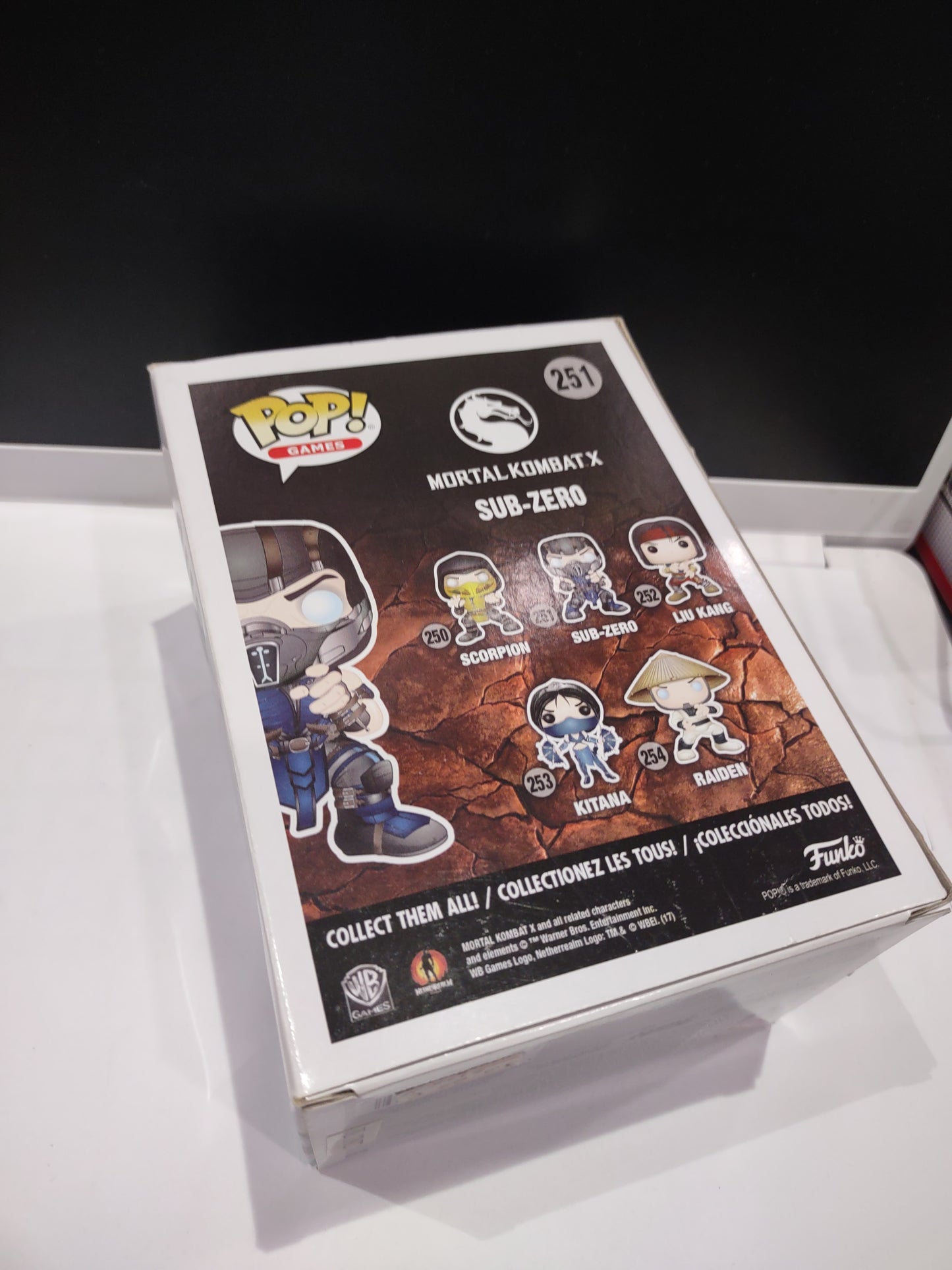 Pop funko games 251 mortal Kombat X subzero Chase Limited edition