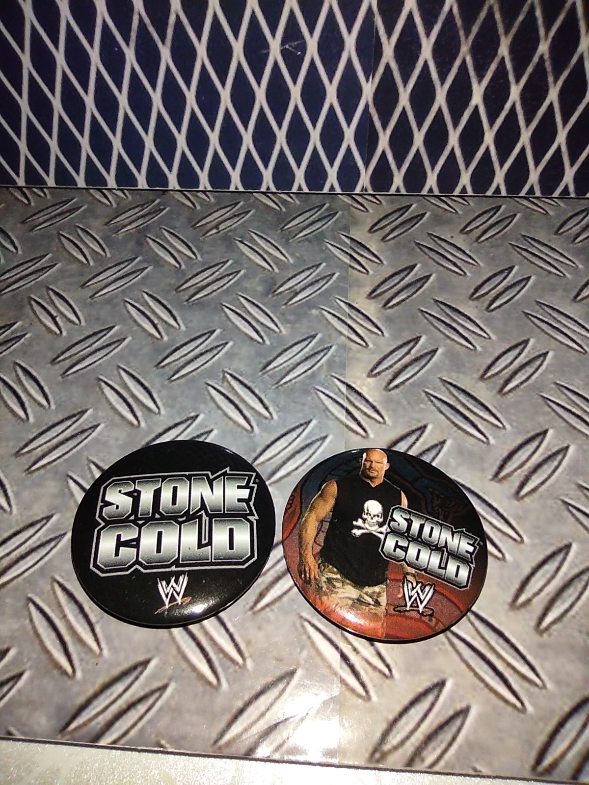 WWE wrestling Accessorio coppia spille Stone cold Steve Austin