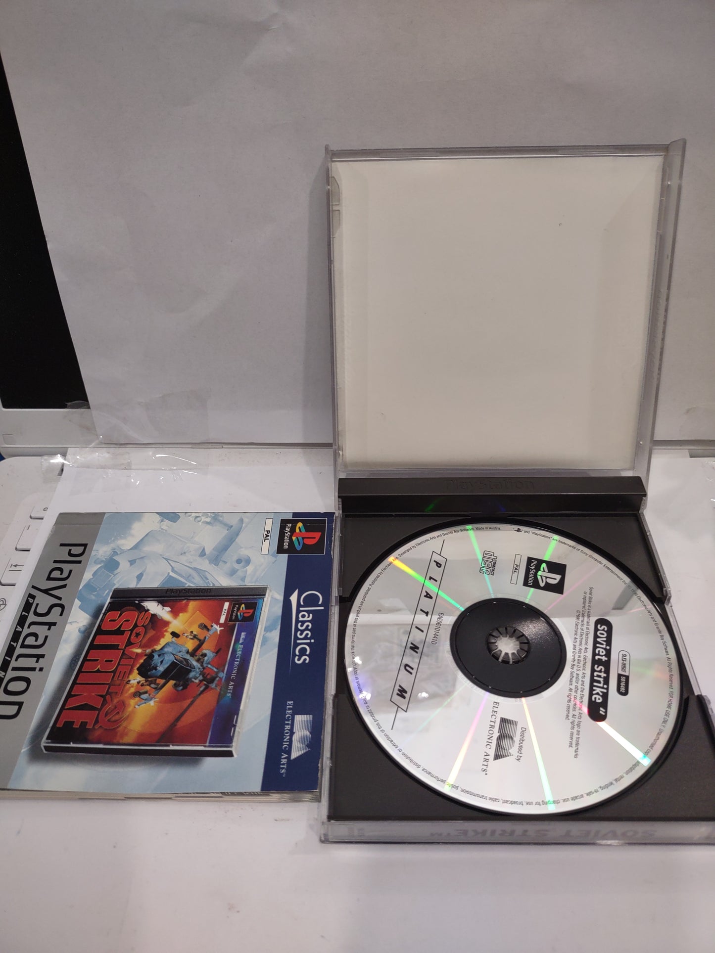 Gioco PlayStation PS1 soviet strike Platinum