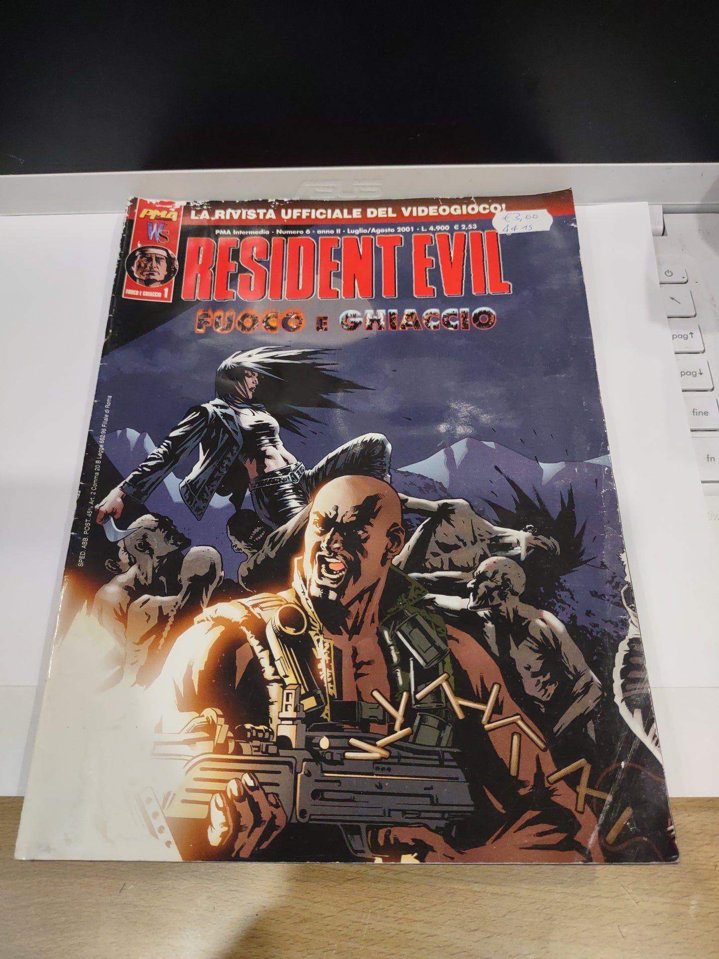 Fumetto rivista ufficiale Resident evil fuoco e ghiaccio luglio-agosto 2001