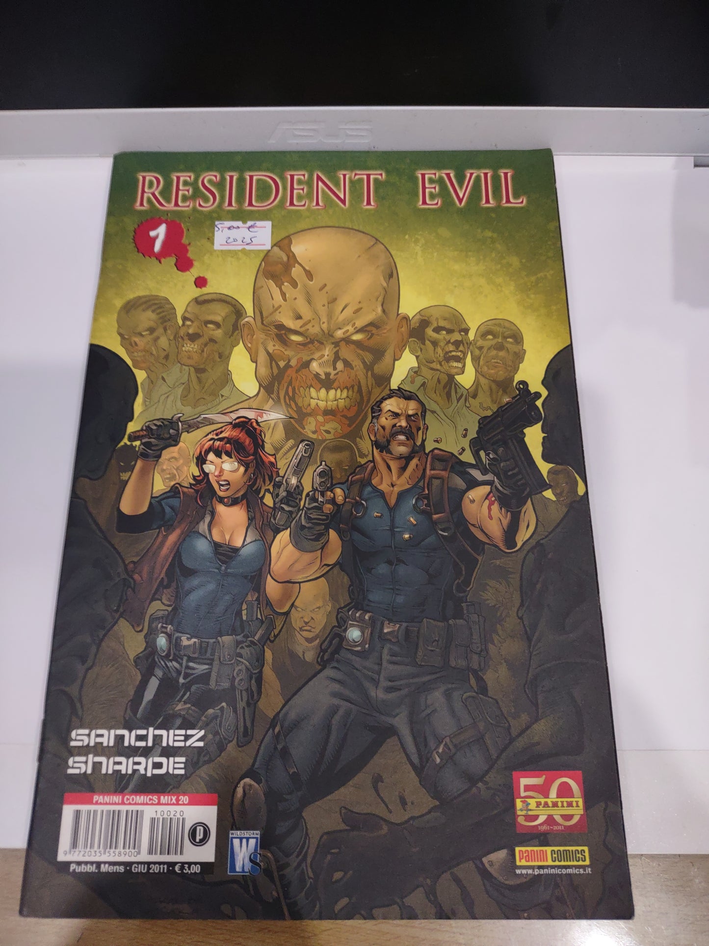 Fumetto Resident evil 1 panini