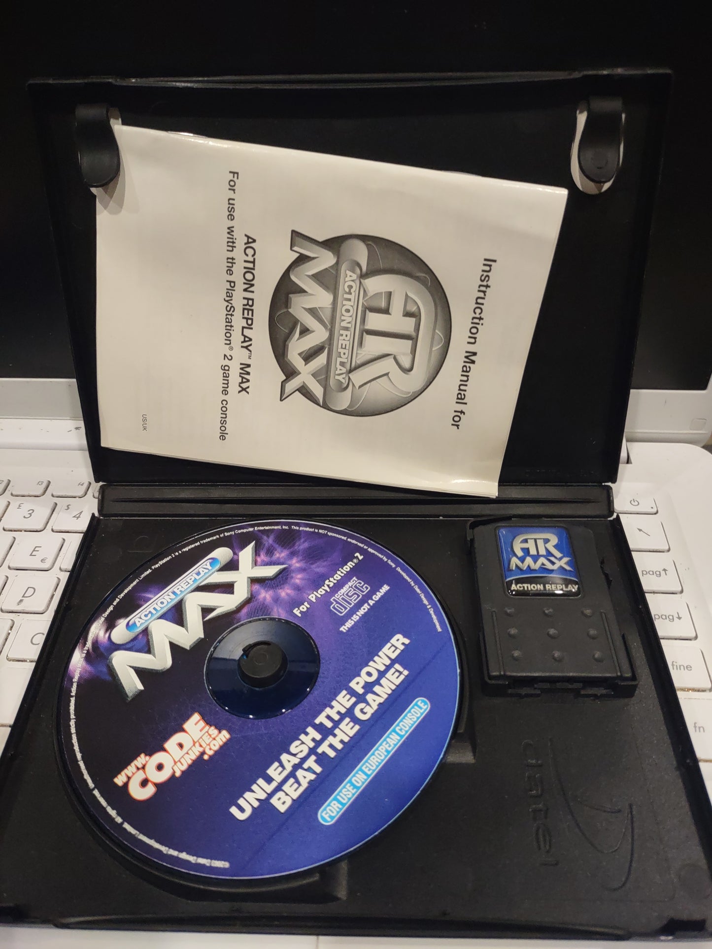 PlayStation 2 PS2 AR action replay Max over 30000 cheat codes