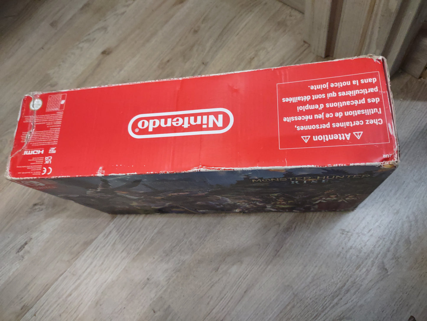 Controlla Nintendo switch capcom Monster Hunter Rise limited edition