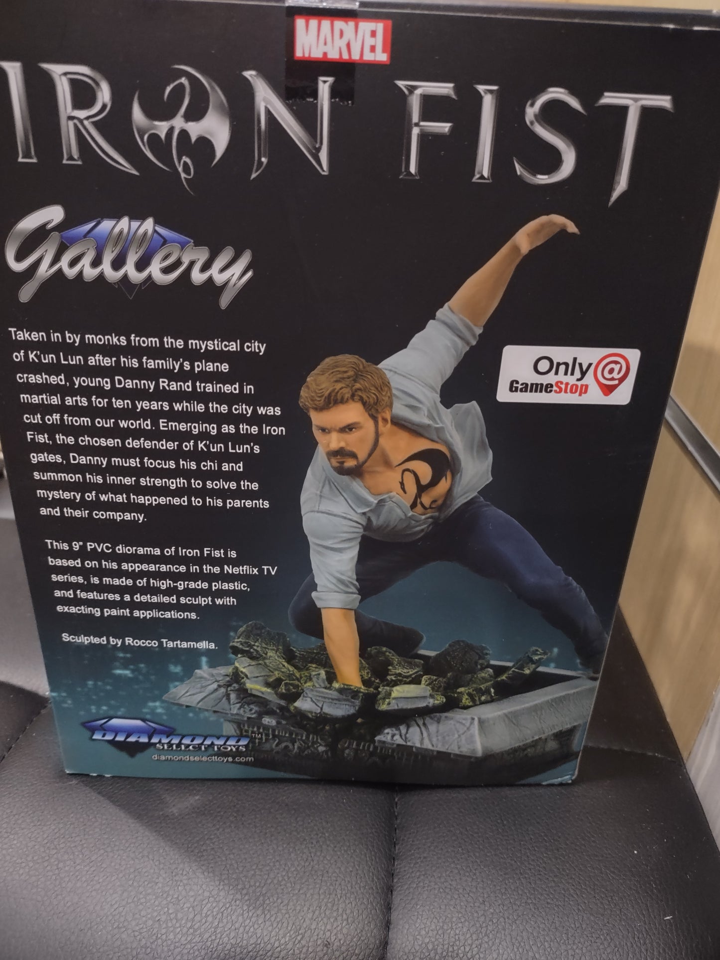 Marvel Netflix figure iron fist diamond gallery exclusive toys