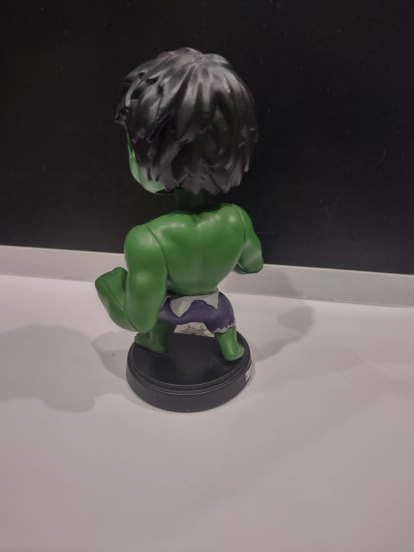 Action figure bubble Head Marvel Hulk love Tony