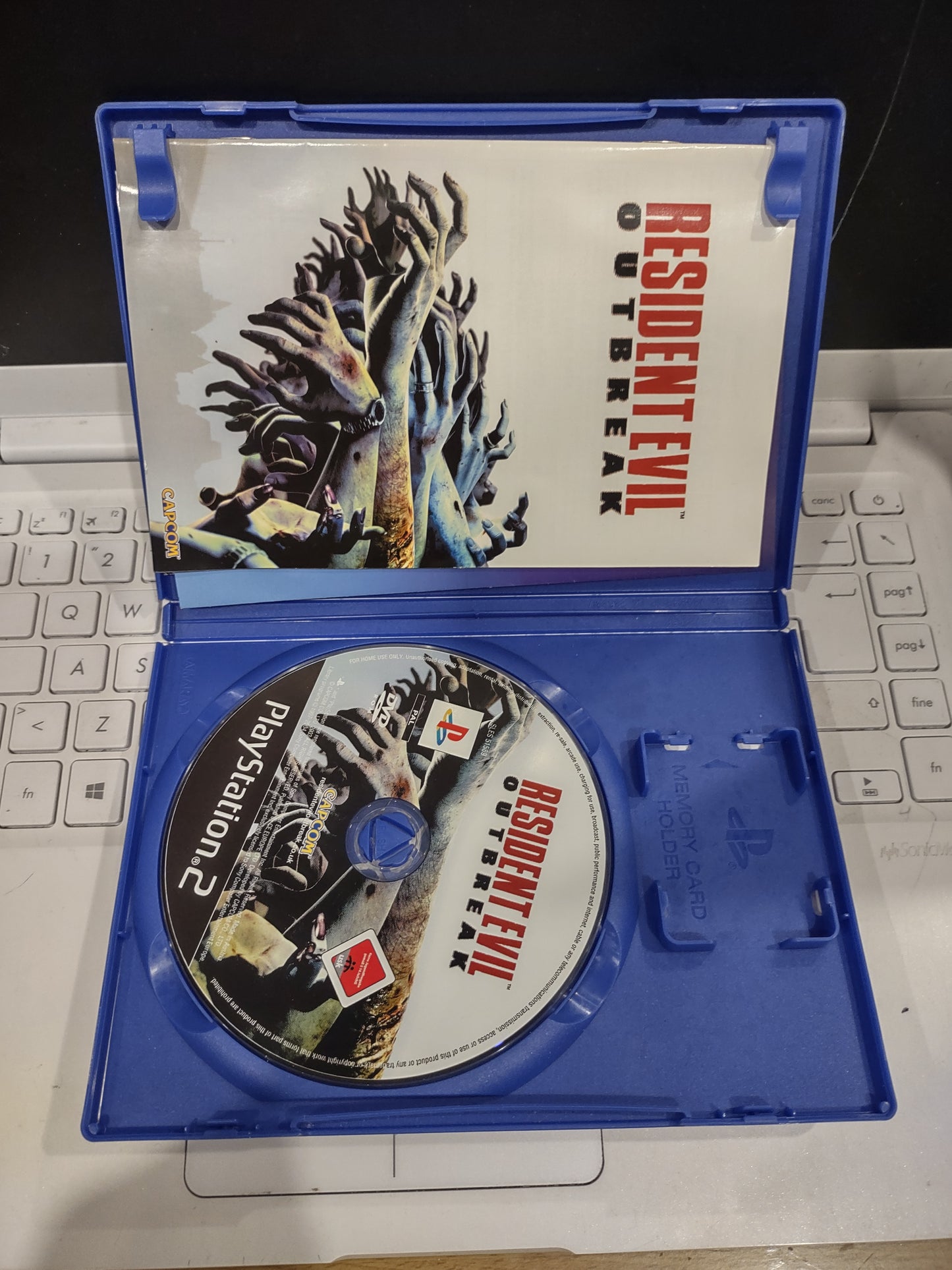 Gioco PlayStation PS2 Resident evil outbreak ENG