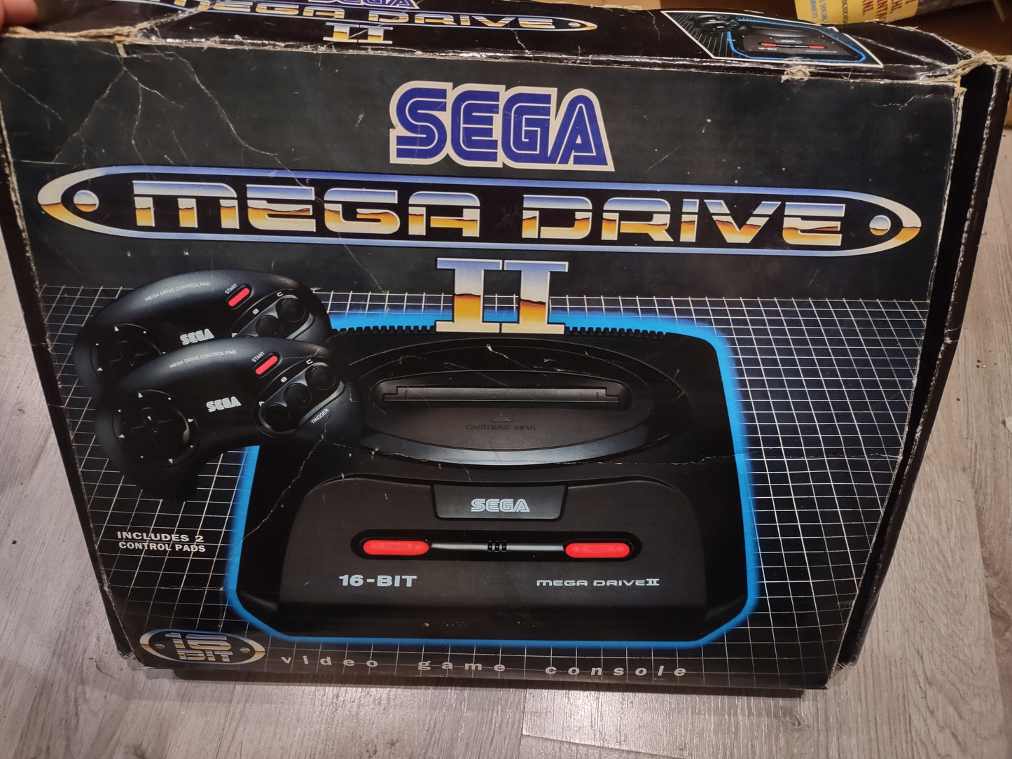 Console sega mega drive 2 con scatola due controller cavi 16 bit vintage