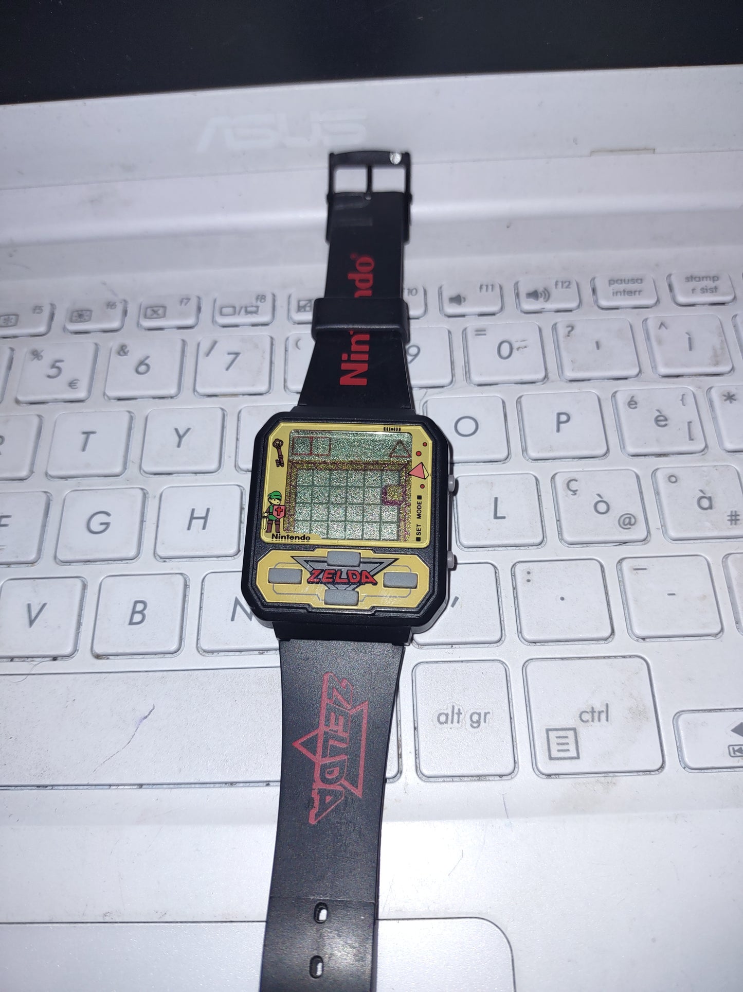 Orologio Nintendo Zelda Watch LCD game zeon 8321 the