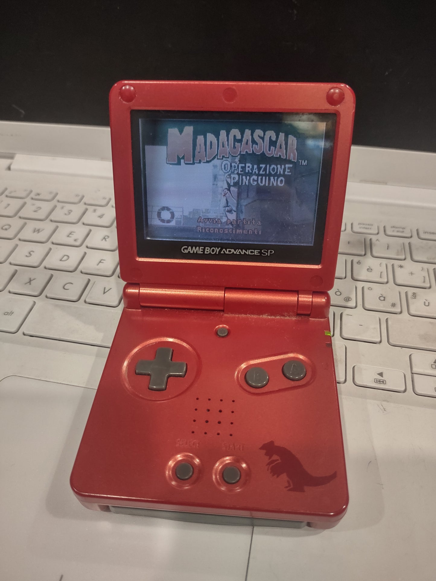 Nintendo Game boy Advance GBA limited edition Pokémon Rubino console gioco Madagascar