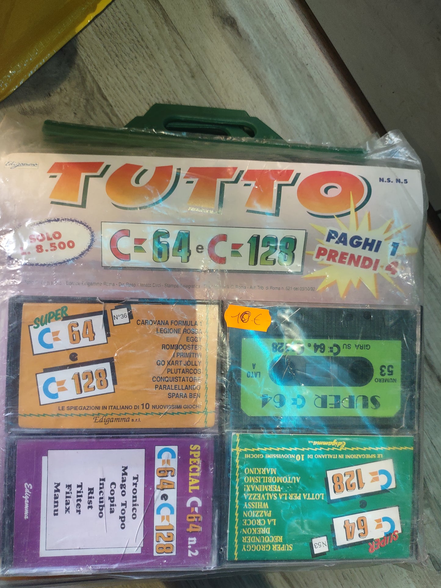 Busta edicola tutto commodore c64 c128 4 cassette