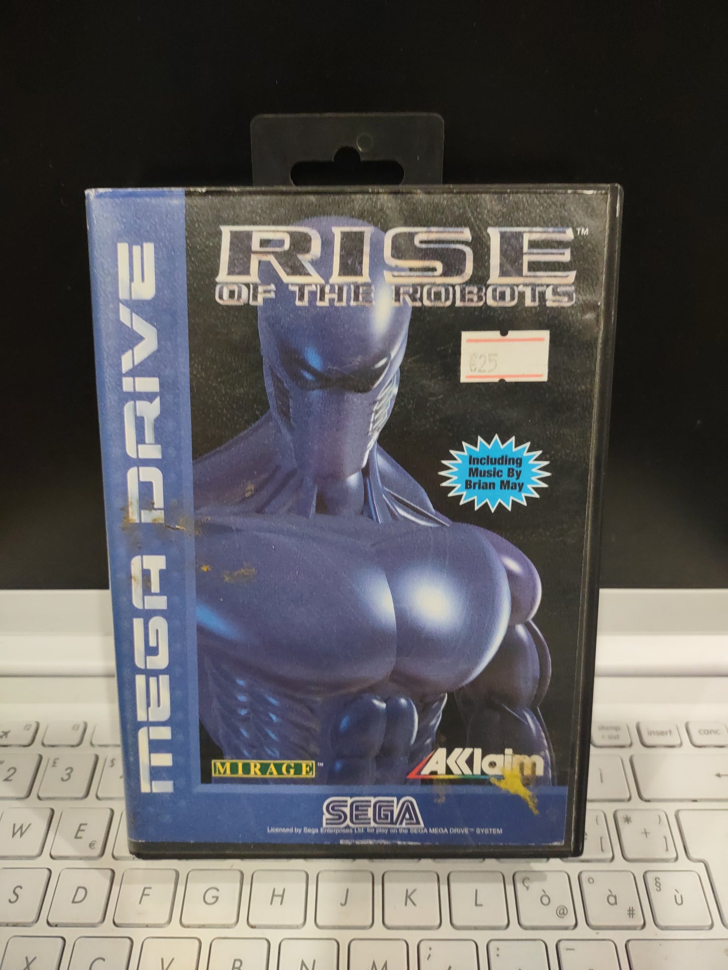Gioco sega mega drive rise of the robots