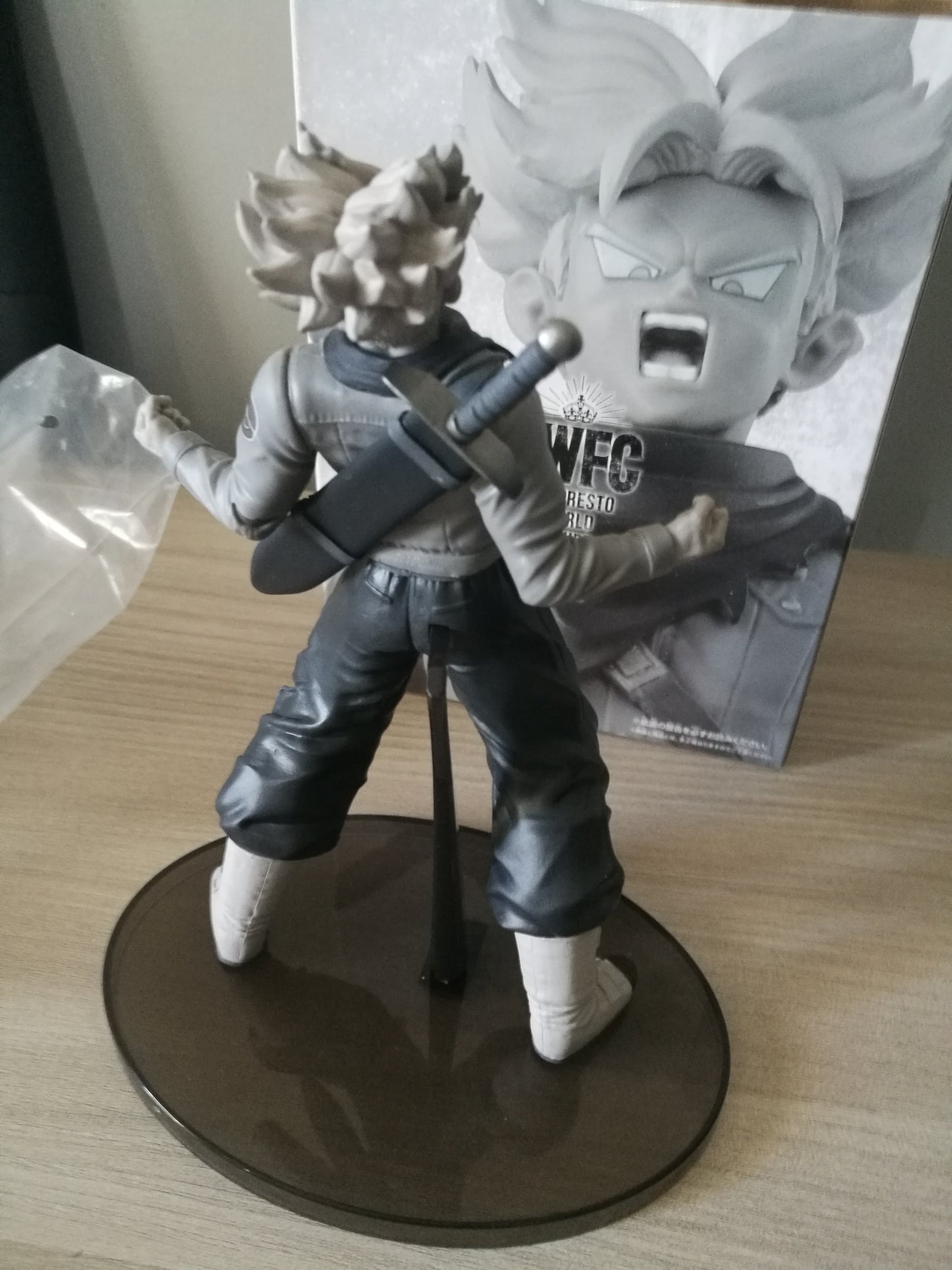 Dragon ball banpresto Trunks Black White world figure colosseum