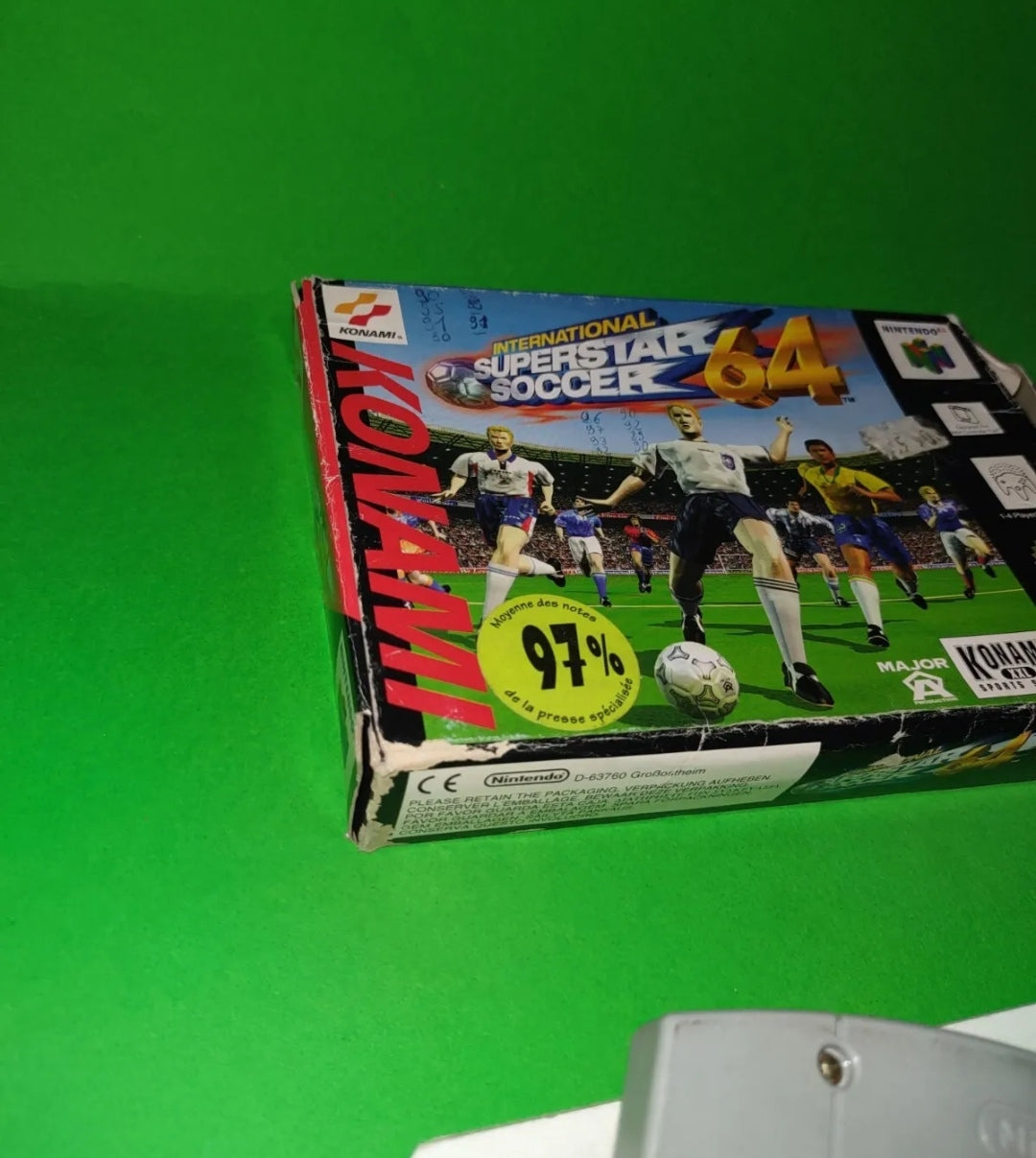 Nintendo 64 International Superstar Soccer 64 no libretto n64 konami game
