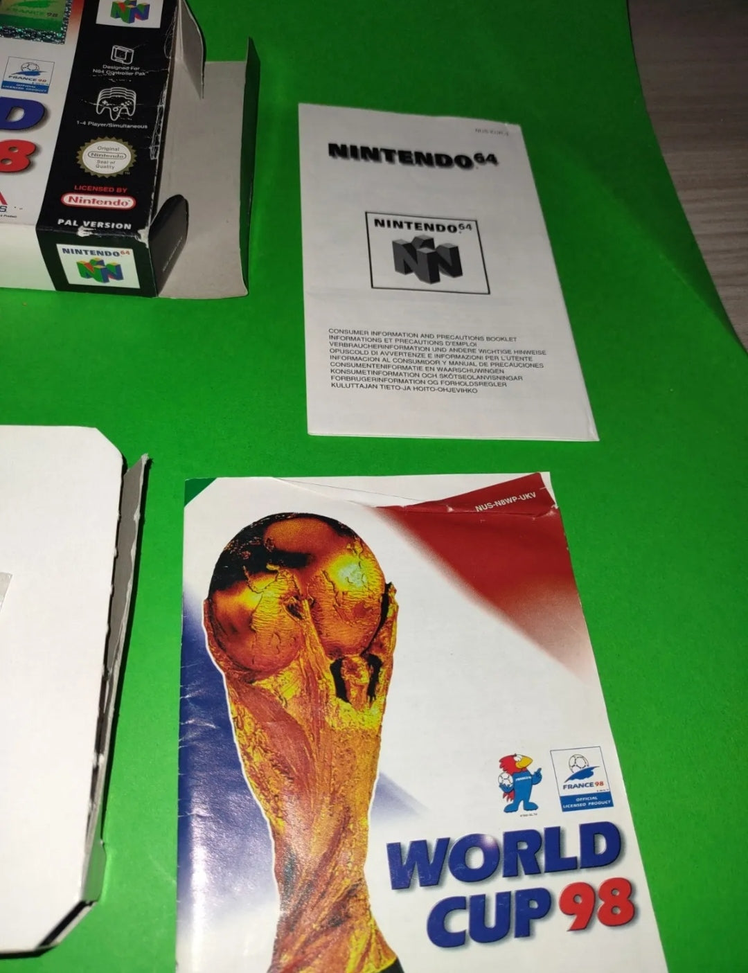 World Cup 9 (completo) per NINTENDO 64 - PAL n64 gioco calcio soccer