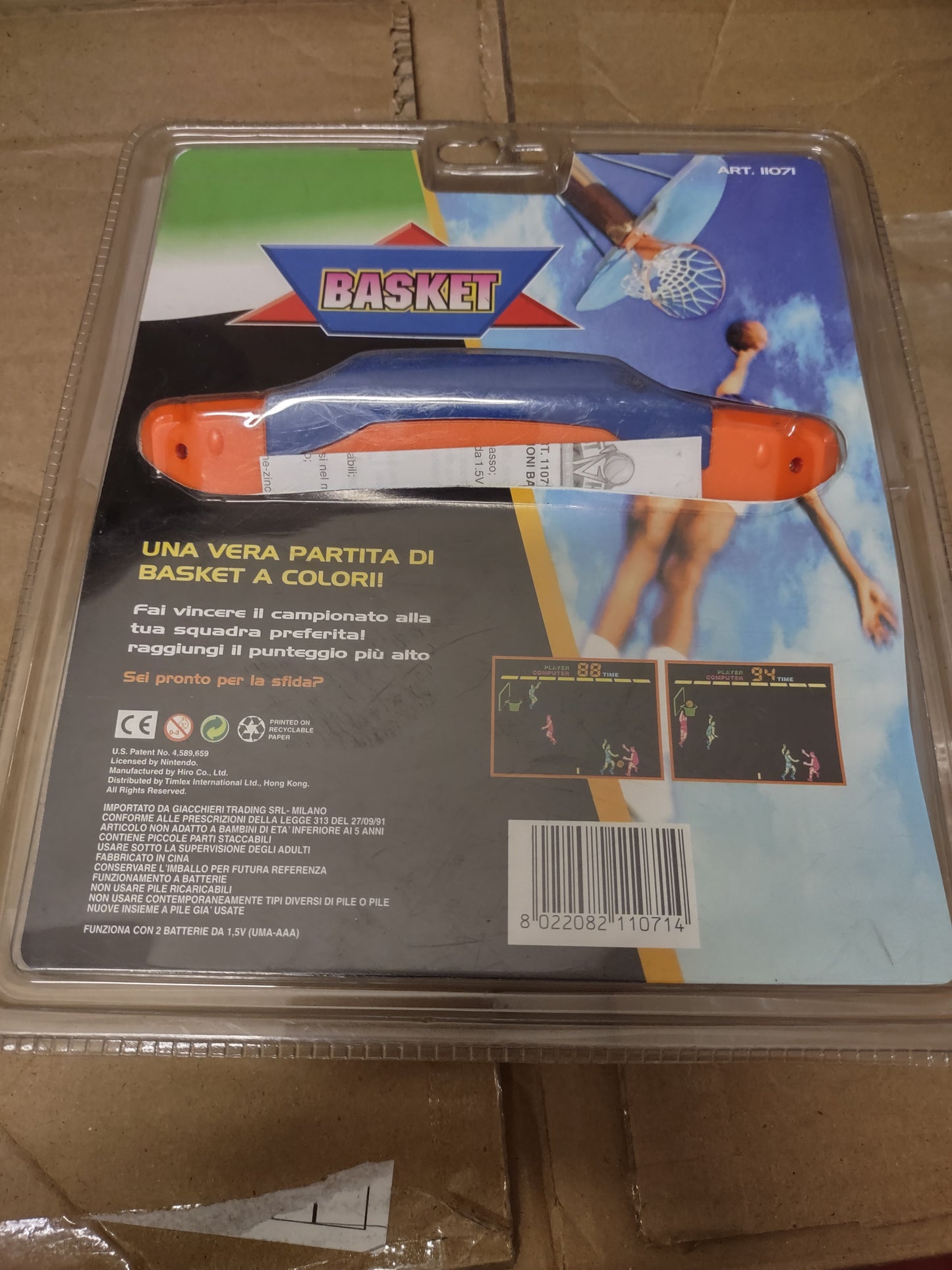 Gioco elettronico basket basketball a colori