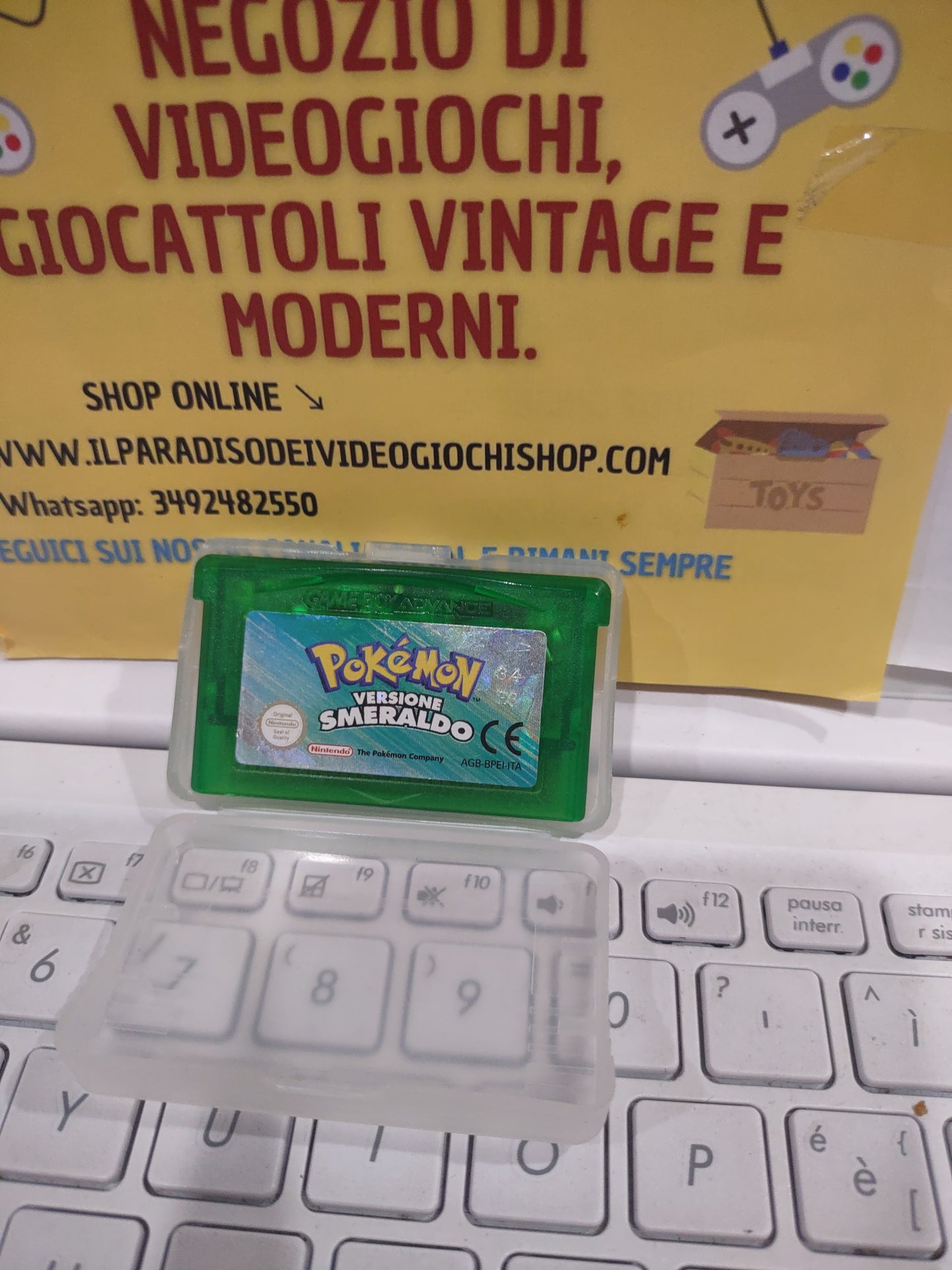 Gioco Nintendo game boy Pokémon versione Smeraldo Advance