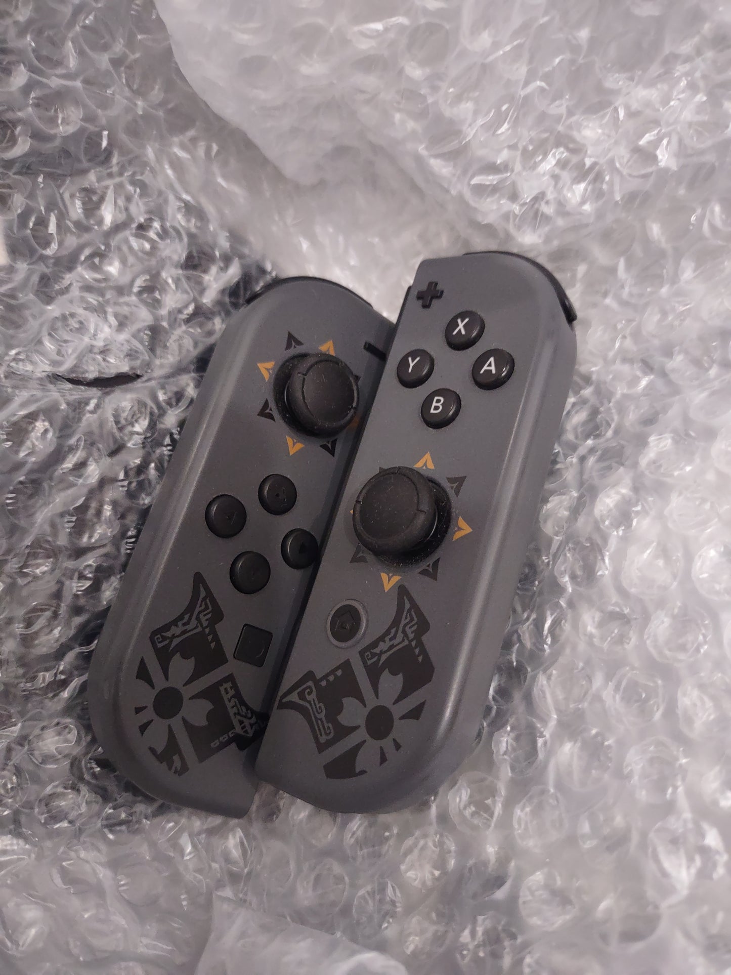 Controlla Nintendo switch capcom Monster Hunter Rise limited edition