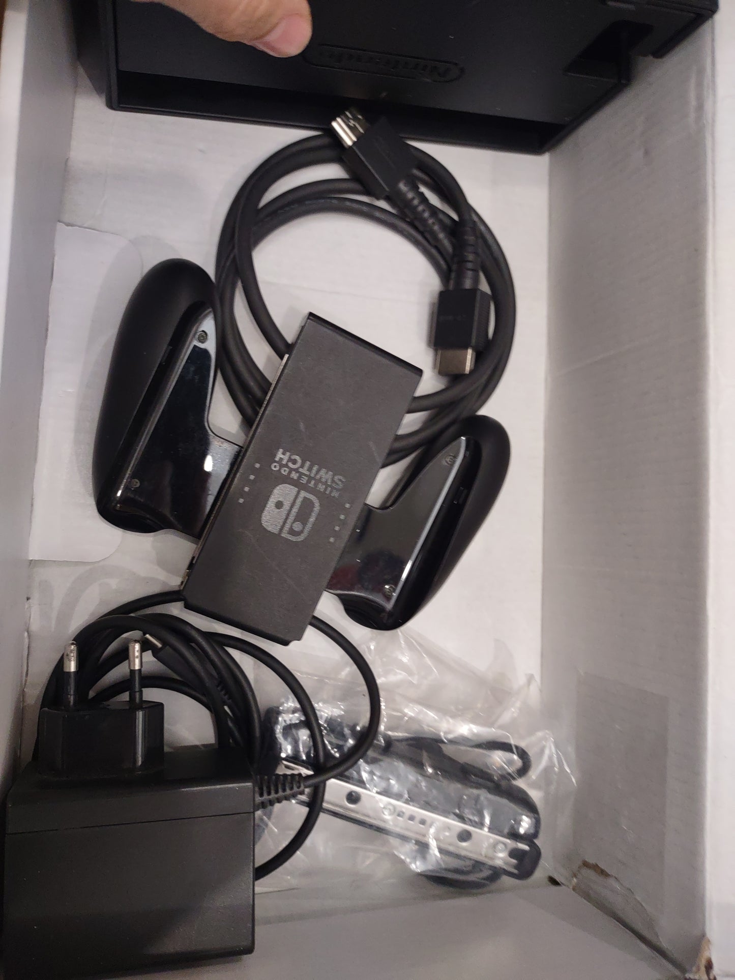 Controlla Nintendo switch capcom Monster Hunter Rise limited edition