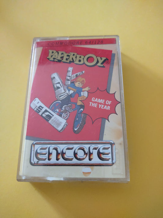Gioco cassetta commodore 64 e 128 paperboy encore