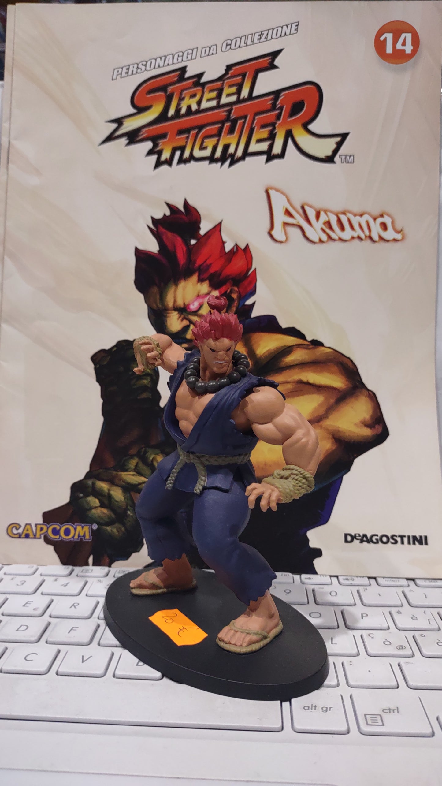 Action figure street fighter akuma de Agostini capcom