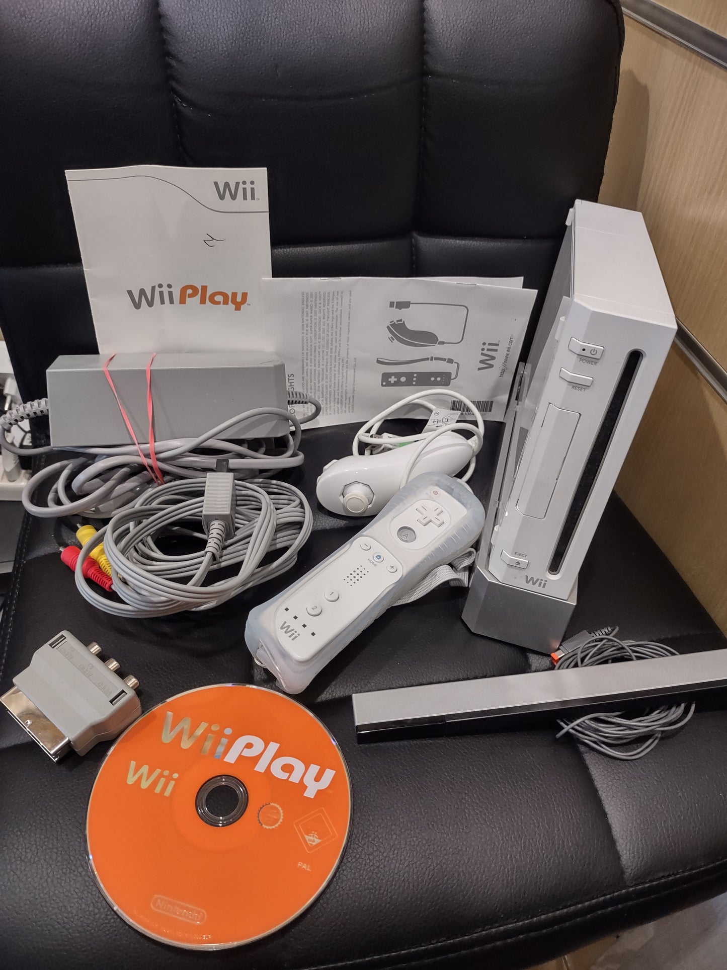 Console Nintendo Wii White con cavi gioco Wii play incluso F2