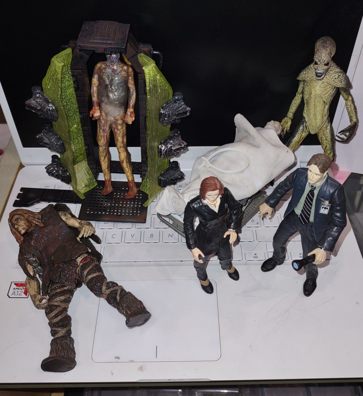 Lotto action figure horror serie TV X-Files ufo