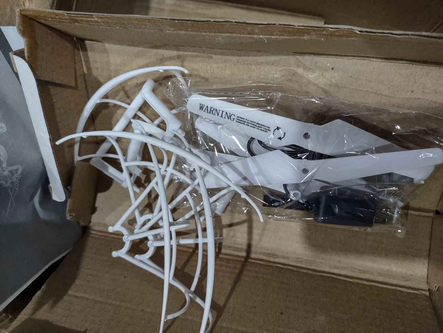 Drone XS C1 con scatola radiocomando istruzioni WiFi