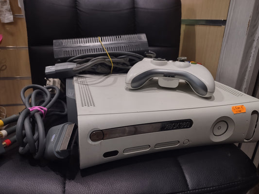 Console White fat Xbox 360 Microsoft 12 GB con cuffie cavi controller