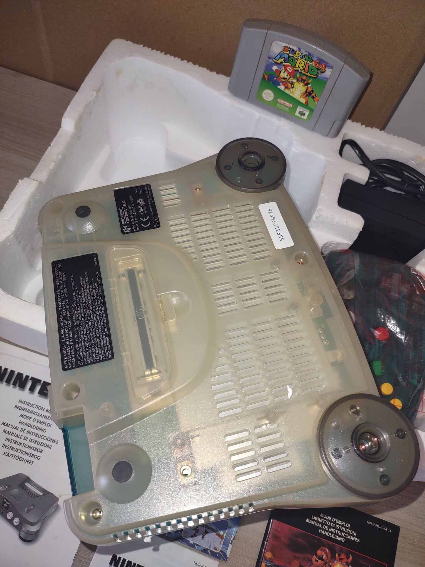 Console Nintendo 64 n64 clear blue con Super Mario 64 Limited PAL EUR
