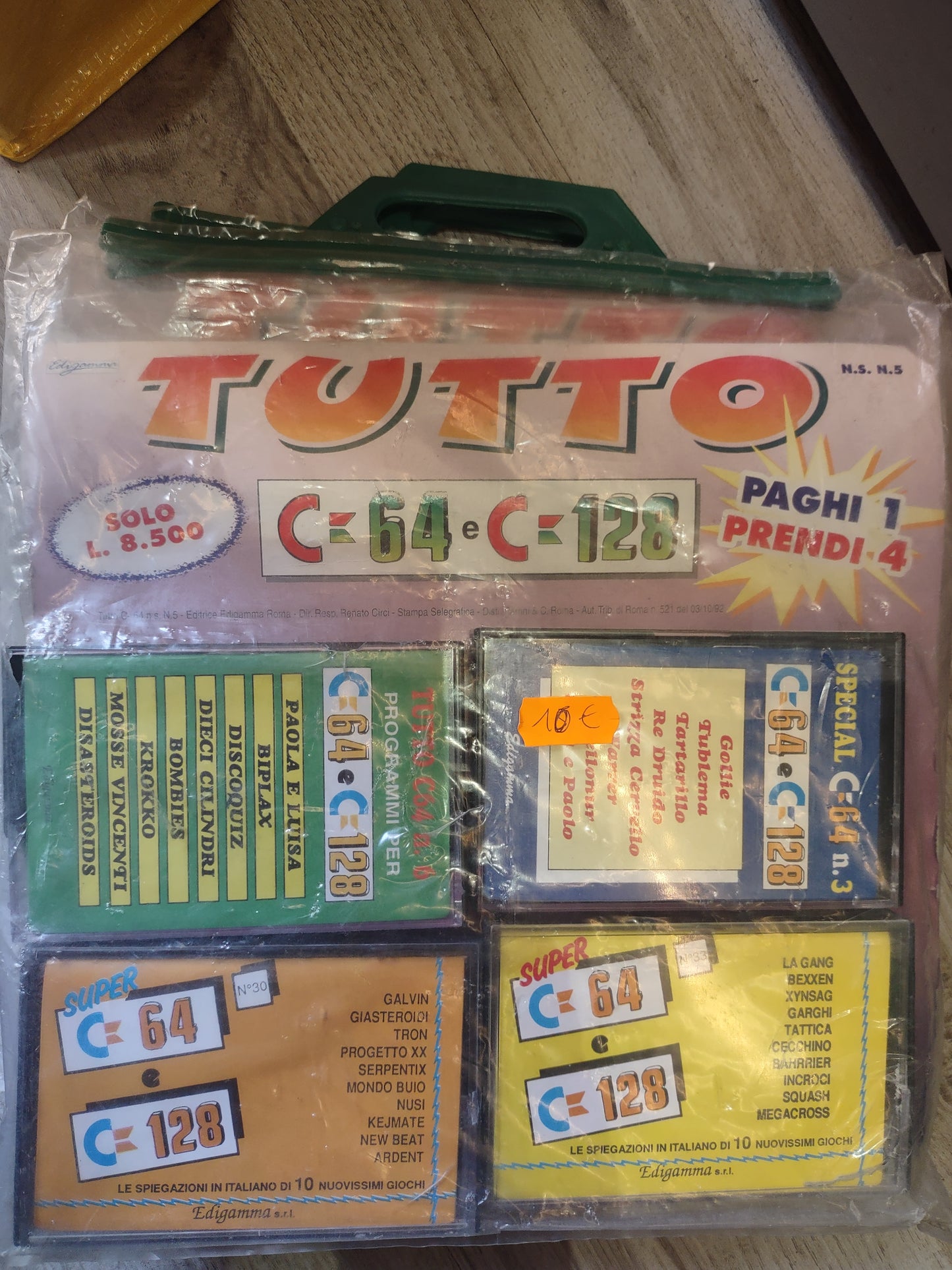 Busta edicola tutto commodore c64 c128 4 cassette