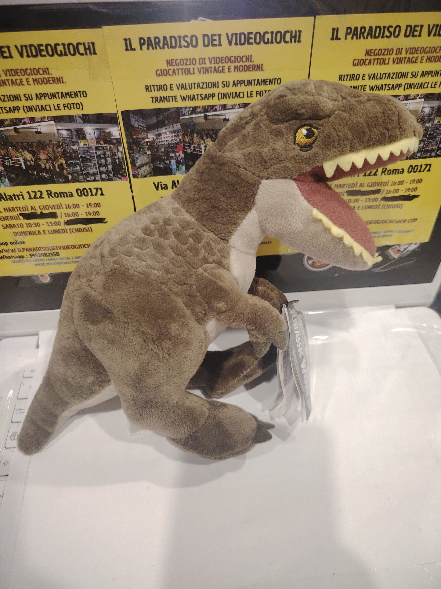 Peluche jurassic world