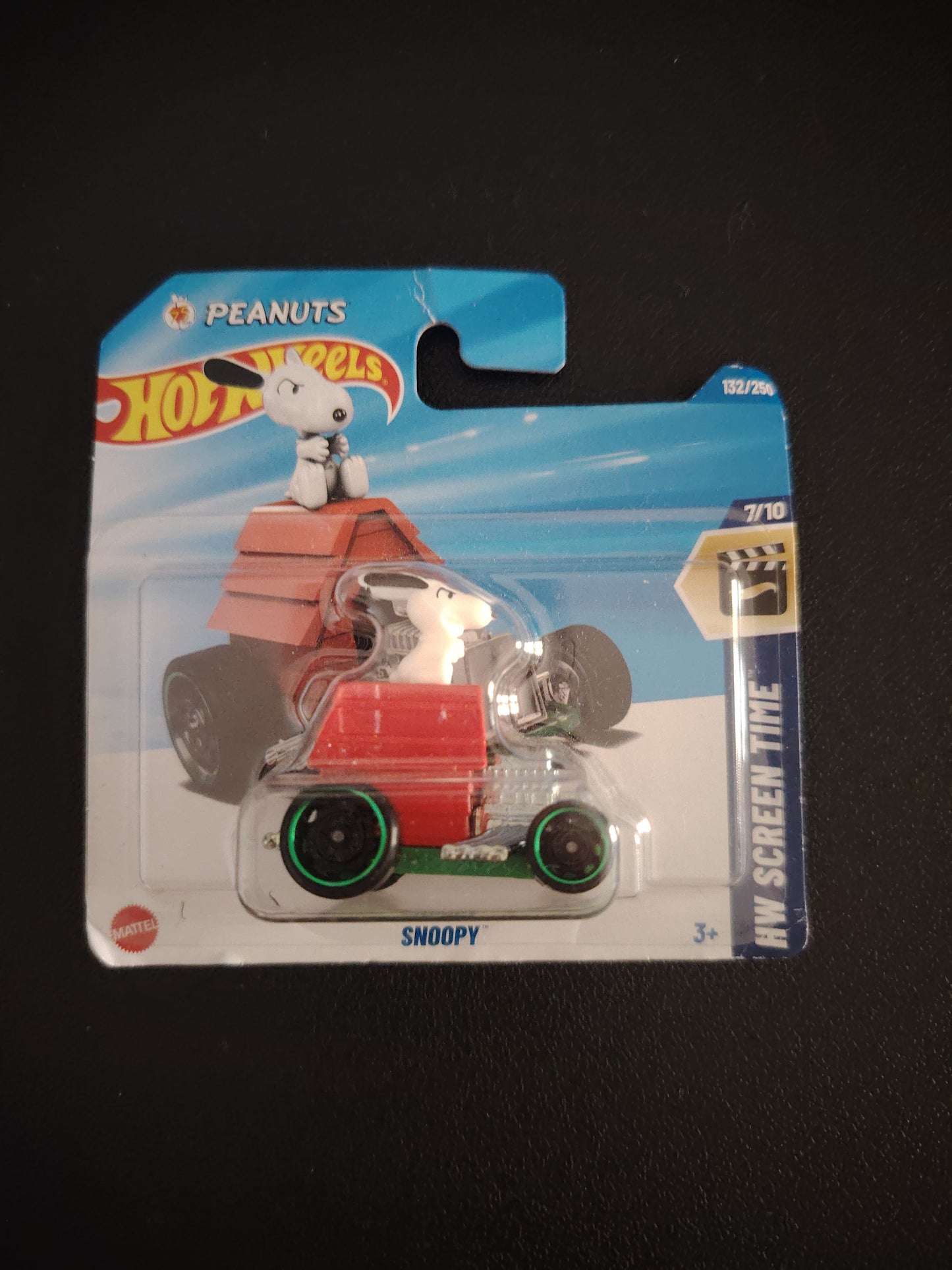 HotWheels peanuts Snoopy