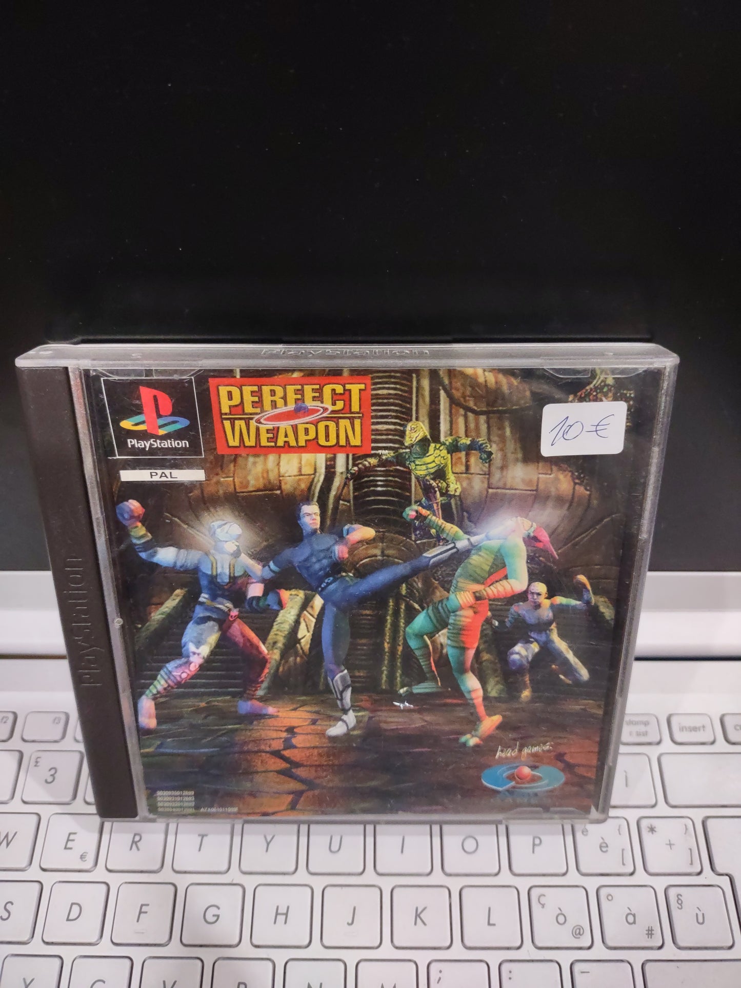 Gioco ps1 PlayStation perfect weapon PAL