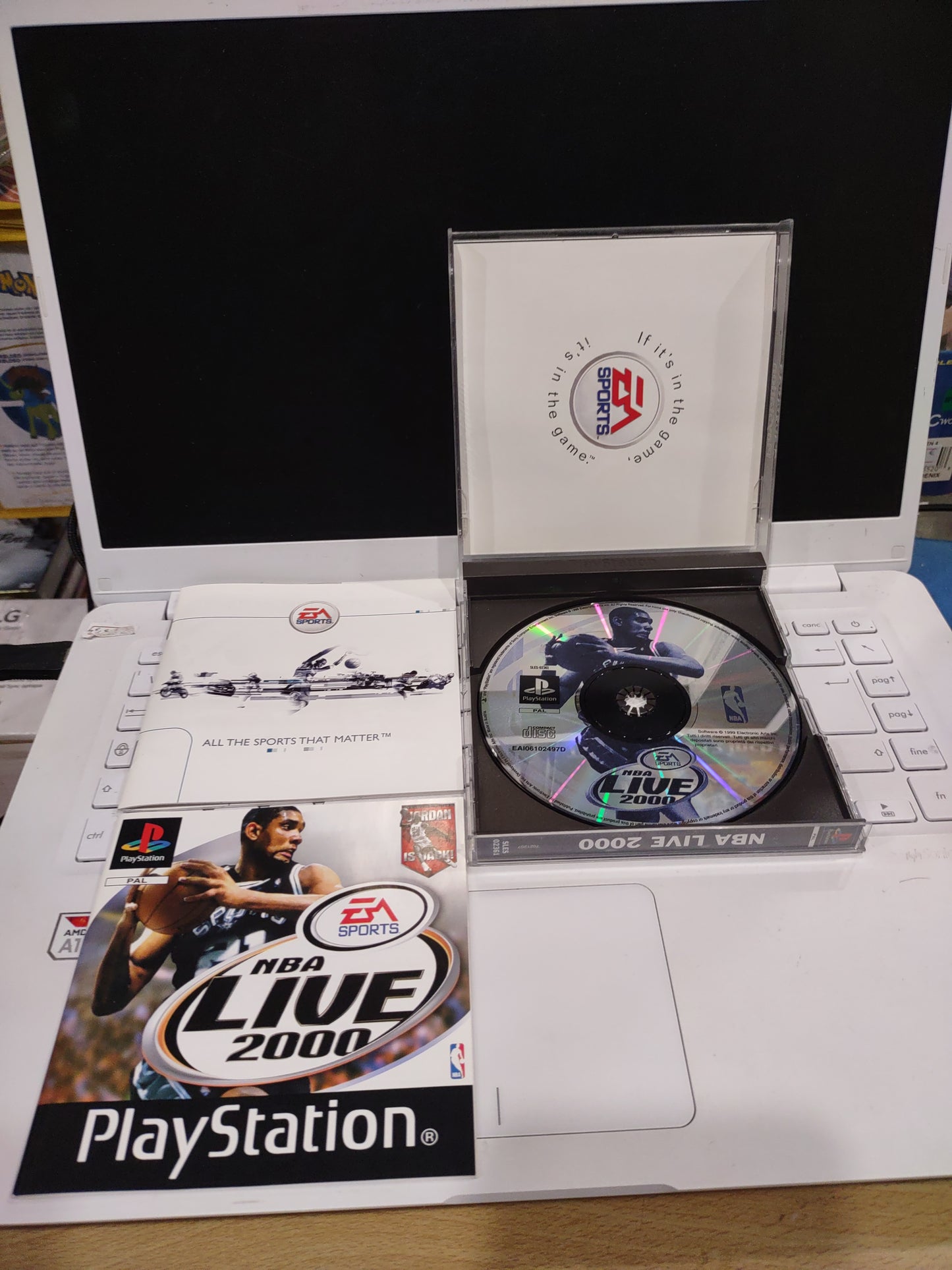 Gioco PS1 PlayStation NBA live 2000 basket