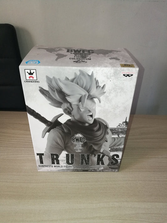 Dragon ball banpresto Trunks Black White world figure colosseum