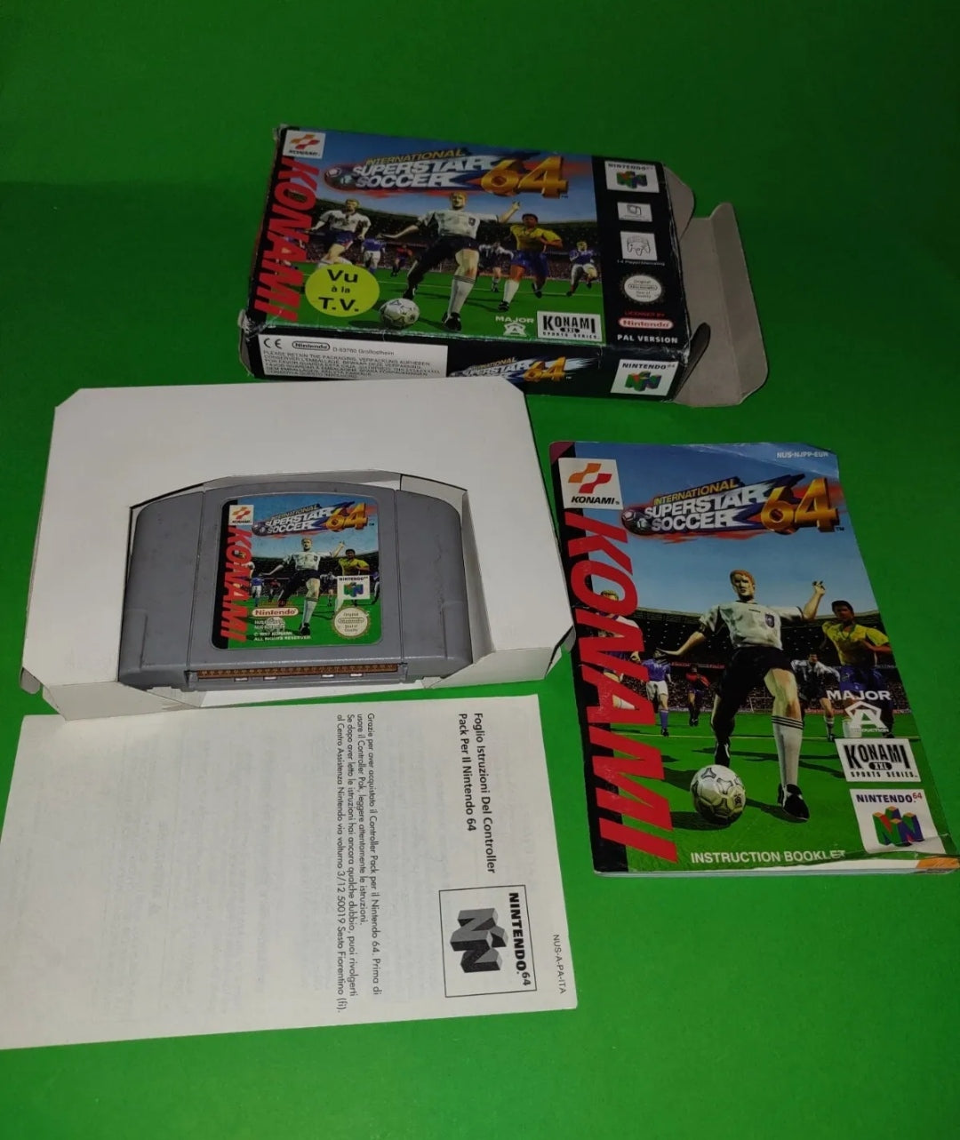 Nintendo 64 International Superstar Soccer 64 completo n64 konami game