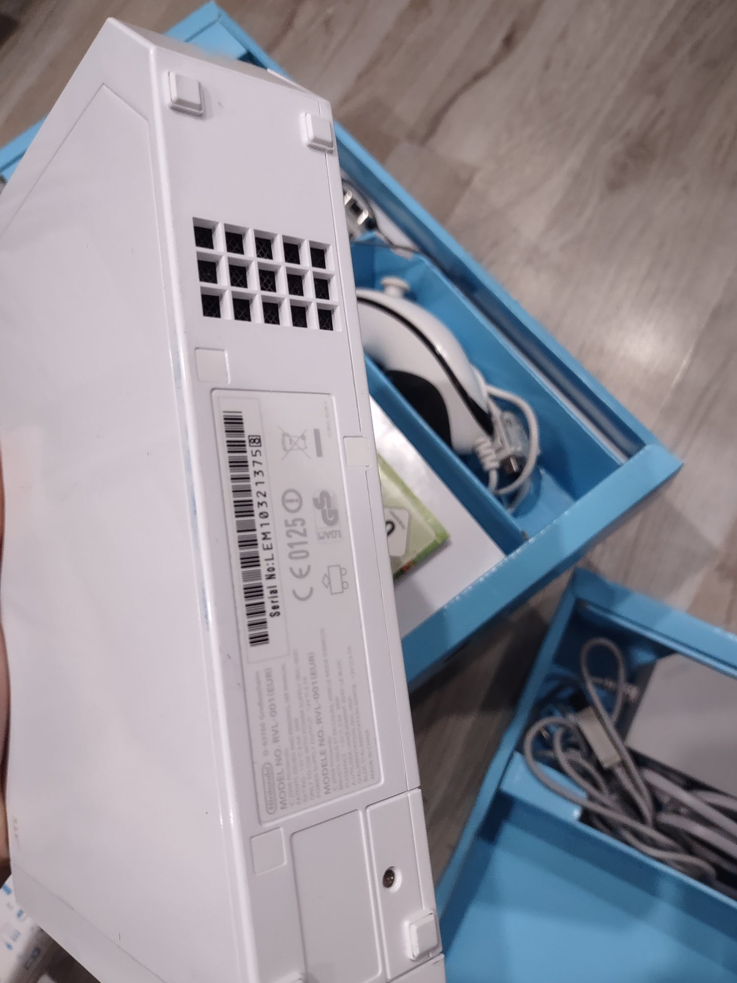 Console Nintendo Wii con scatola bianca + Wii sports